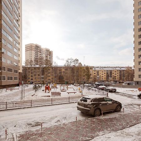 Narayana Apartments On Galuschaka 17 Novosibirsk Exterior photo